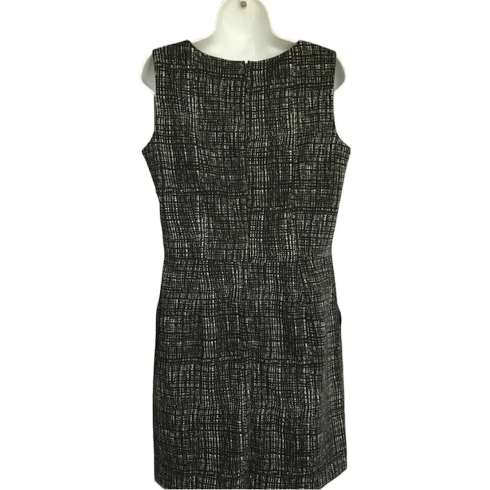 Calvin Klein Women’s Black & White Geometric Sleeveless Dress - Picture 2 of 14